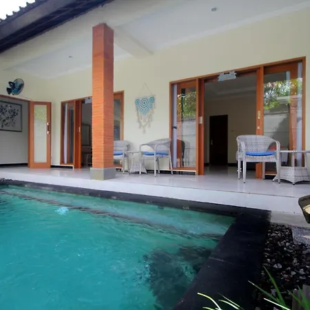 Shine Villa Sanur